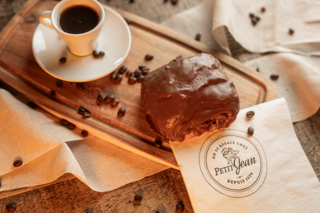 Pain au chocolat chocolaté